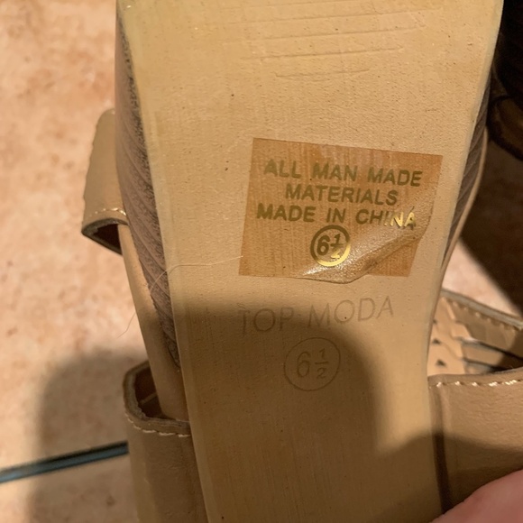 Top Moda Platform Heels Tan Size 6.5 - Picture 9 of 12